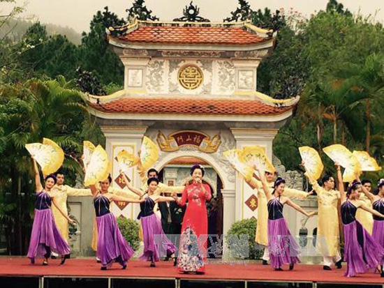 Lễ hội đền Huyền Trân - "Ngưỡng vọng Tiền nhân"